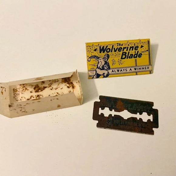 Vintage The Wolverine Blade Always a  Winner Razor Blades USA Lot of 2 Rusty - Picture 7 of 11